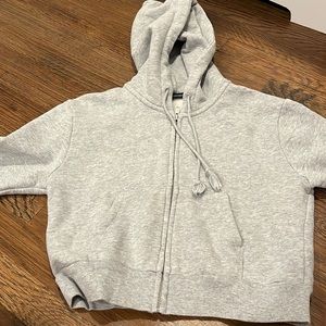 Brandy Melville Grey cropped hoodie